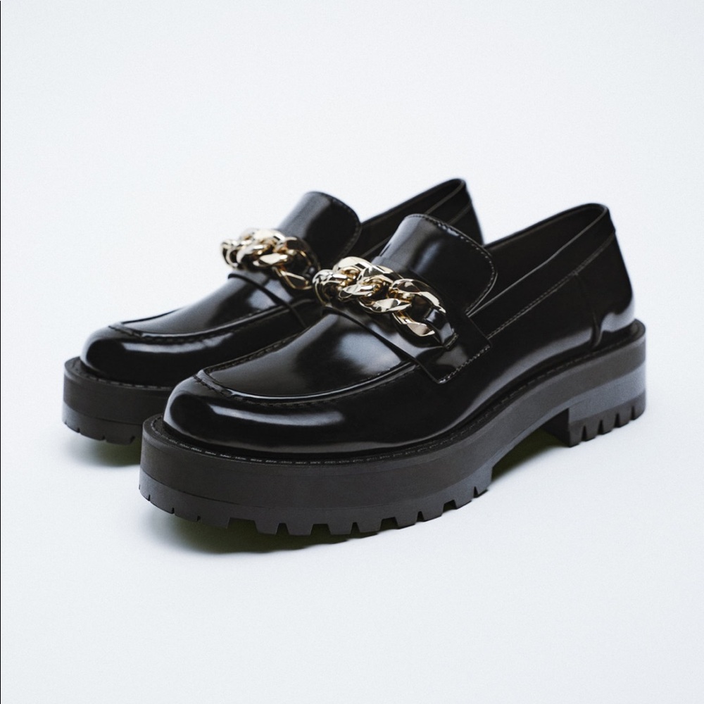 NWT Zara Chain Loafers